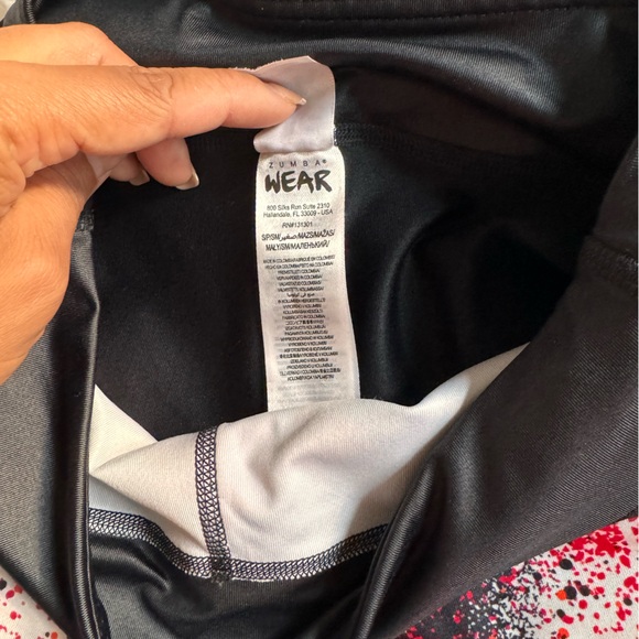 Zumba clothing. Very beautiful legging. Almost new . - Picture 2 of 2